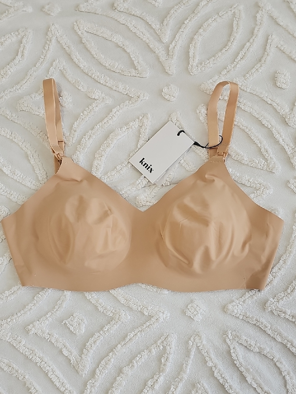 knix Wireless Nude/Tan Seamless Nursing Bra